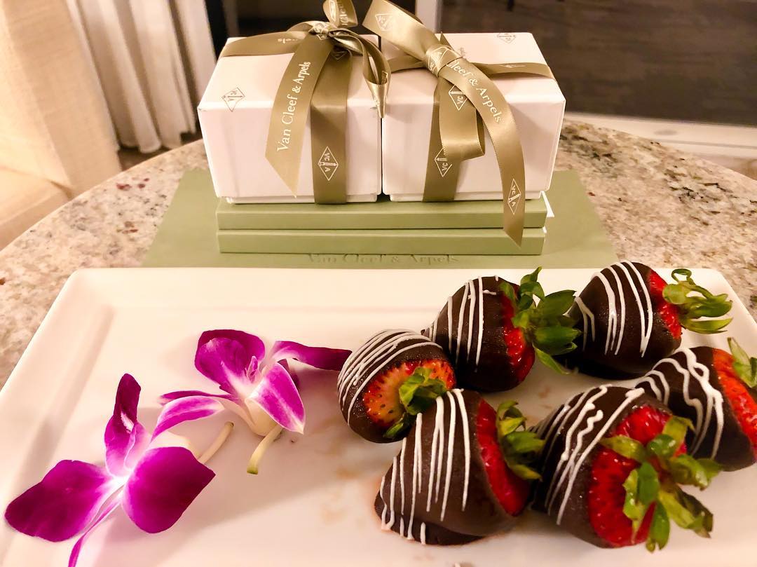 Vanessa Rallonza's Mischievous Bliss: Chocolate-Dipped Birthday Strawberries 🤗😍😈😸