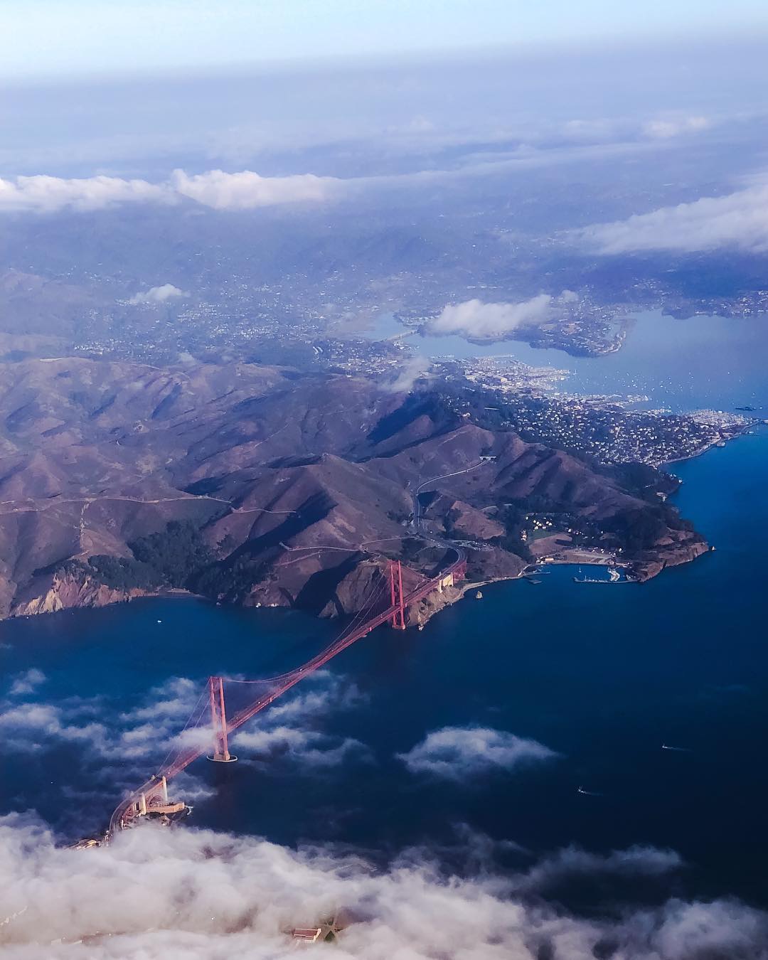 Vanessa Rallonza: Golden Gate Dawn Flight