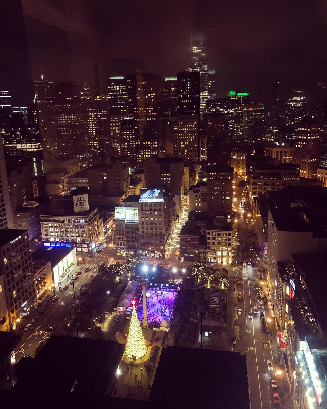 Vanessa Rallonza - Radiant Metropolis under Velvet Nightglow