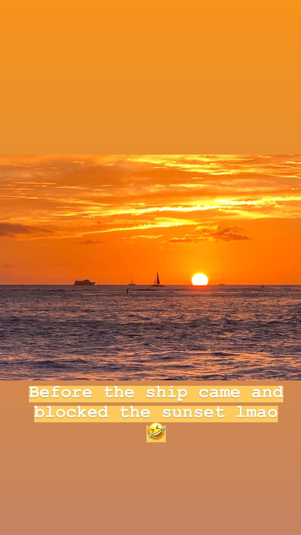 Vanessa Rallonza's Enthralling Sunset Seascape with Graceful Sailboat Silhouette