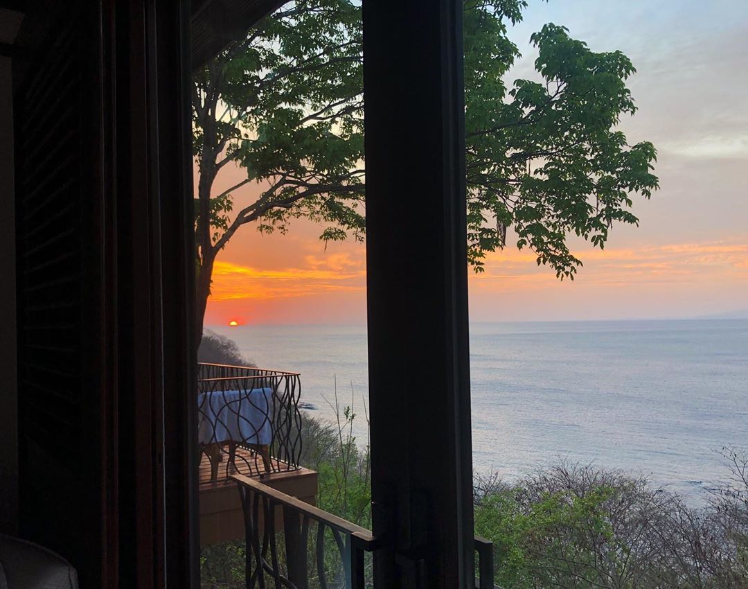 Vanessa Rallonza: Balcony Panoramic Seascape
