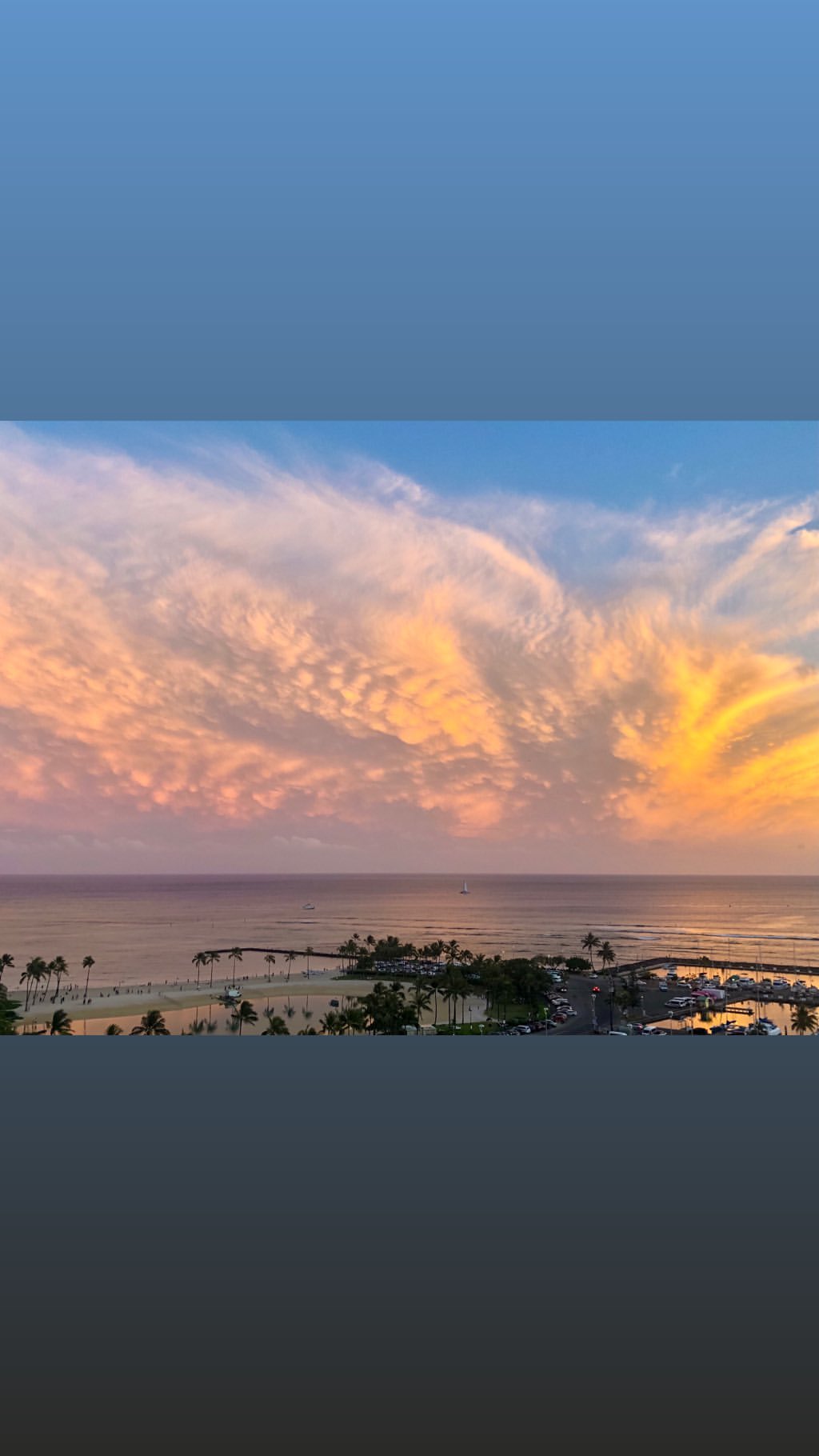 Vanessa Rallonza - Tranquil Twilight Sunset Over Ocean
