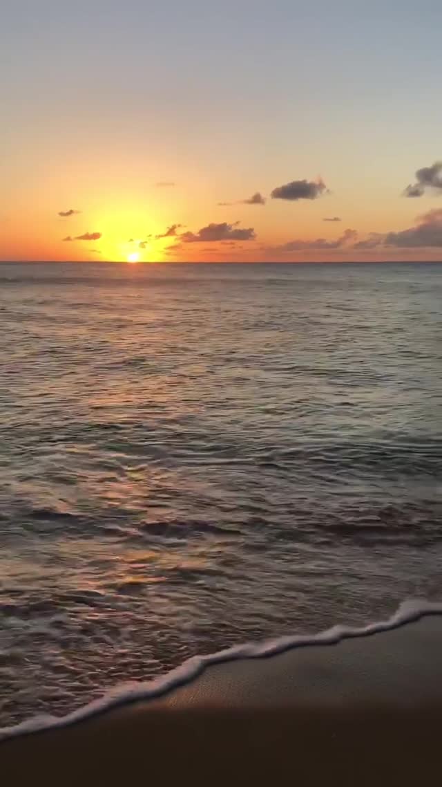 Vanessa Rallonza Enchanting Sunset Serenity (Video)