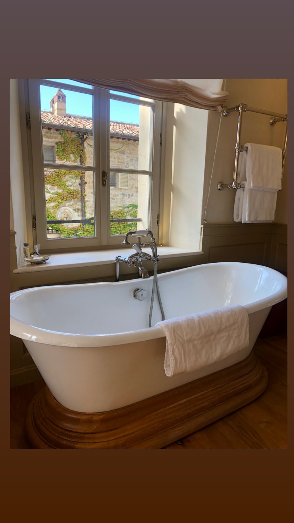 Vanessa Rallonza Elegant Serenity Bathroom Retreat