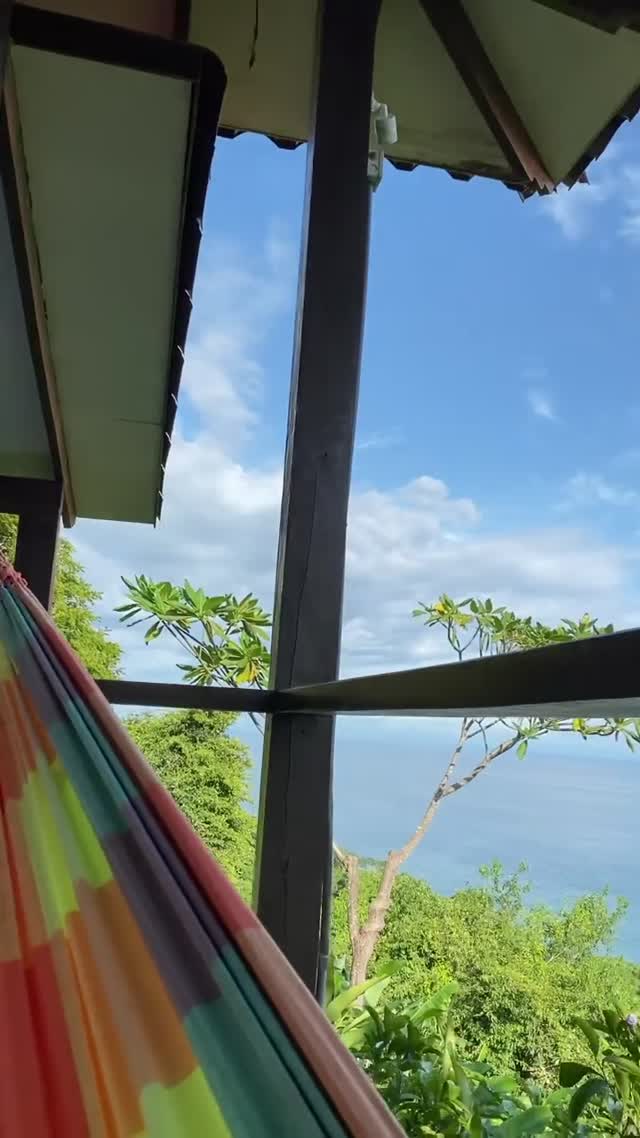 Vanessa Rallonza Oceanfront Serenity Experience (Video)