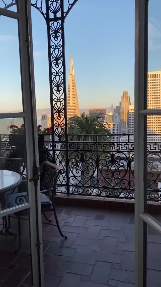 Vanessa Rallonza Skyline Serenity Experience (Video)