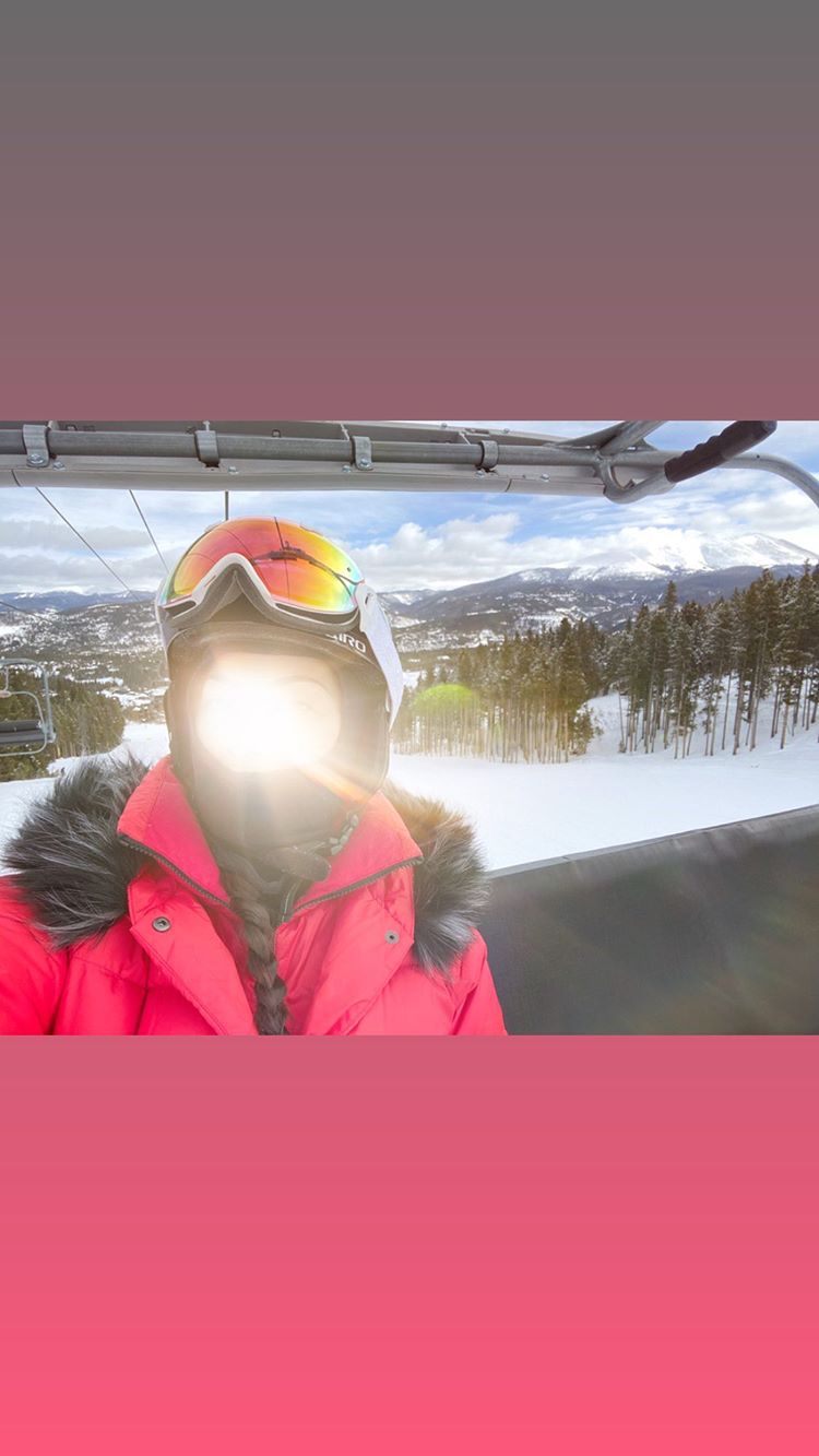 Vanessa Rallonza: Sleek Grace on Snow-Capped Heights