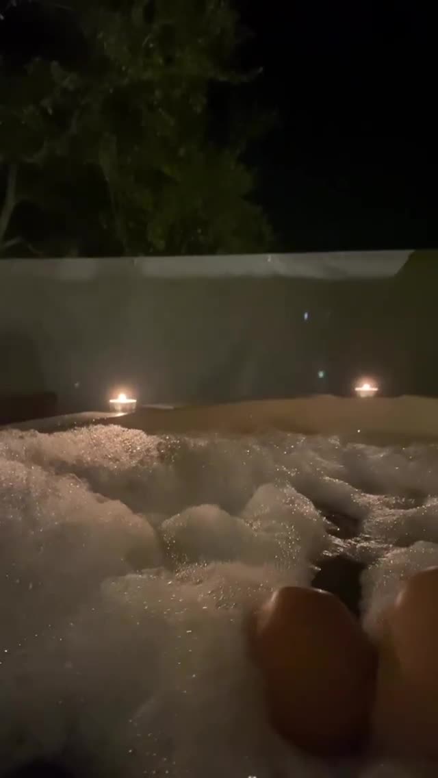 Vanessa Rallonza Serene Candlelit Hot Tub Escape (Video)