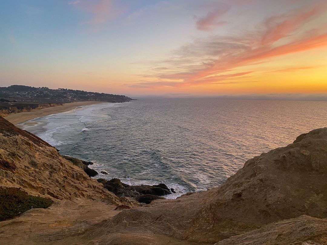 Vanessa Rallonza: Tranquil Beach Sunset Panorama