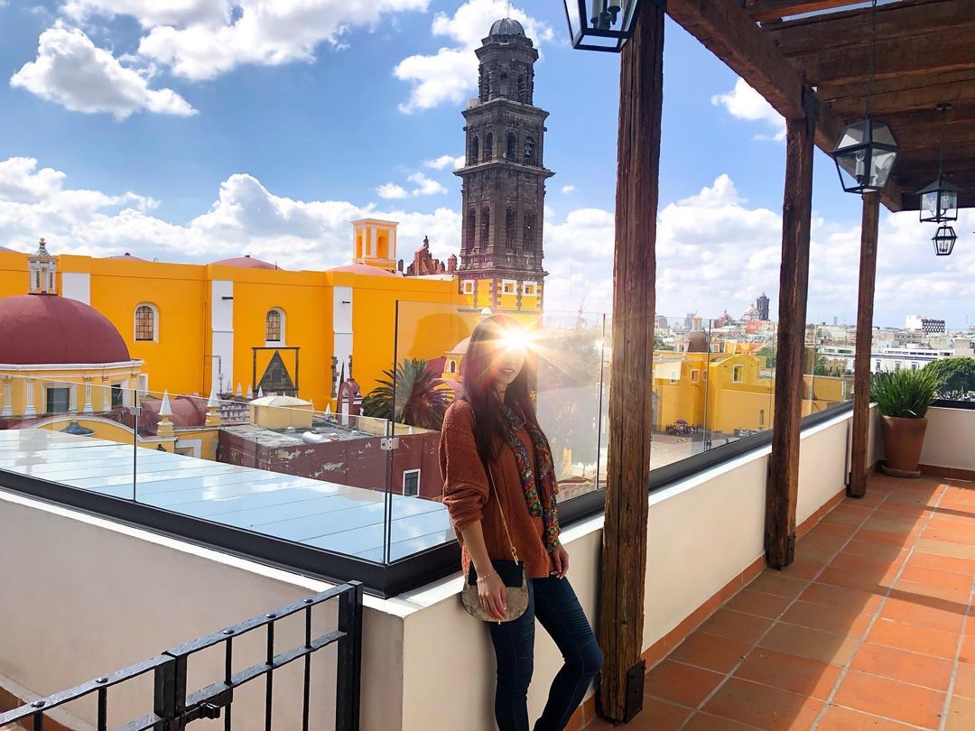 Vanessa Rallonza: Enchantment on Urban Balcony