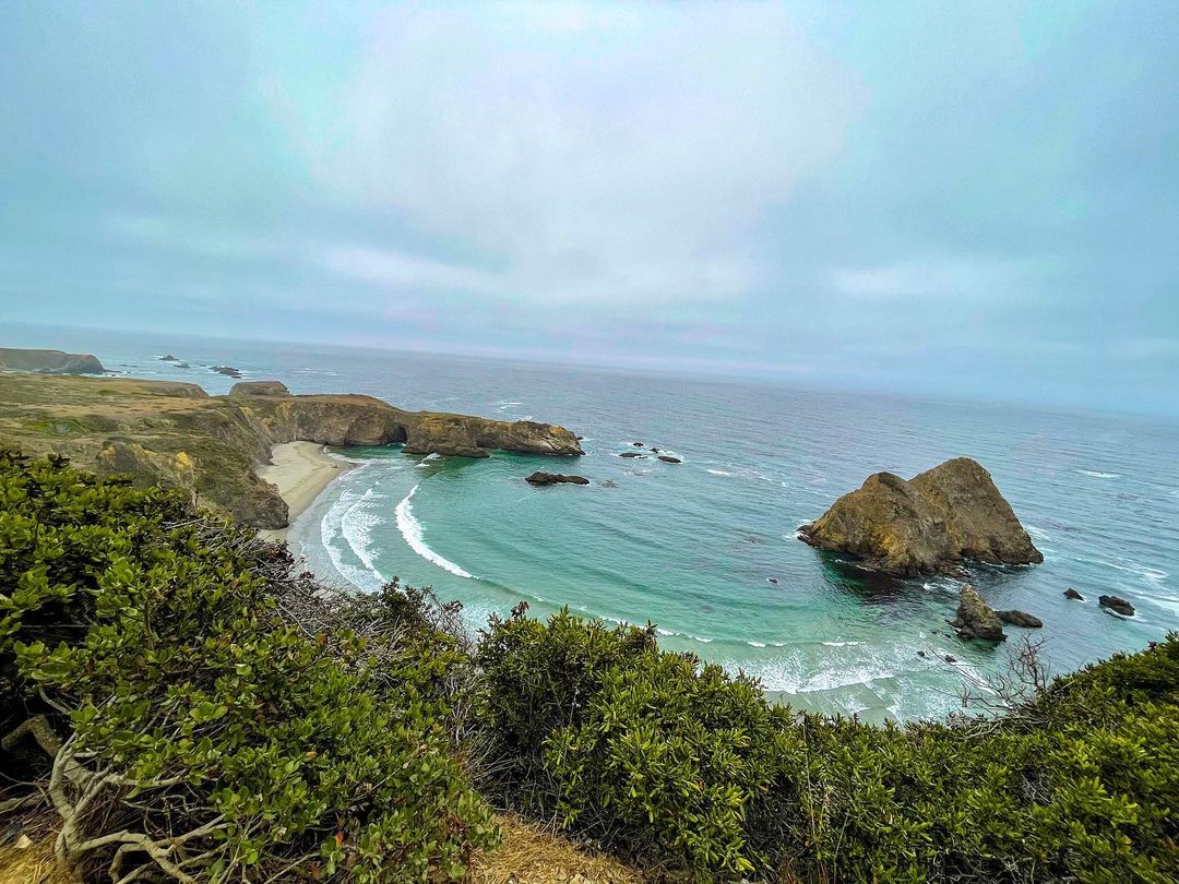 Vanessa Rallonza's Golden Hour Coastal Vista: Russian River to Mendocino