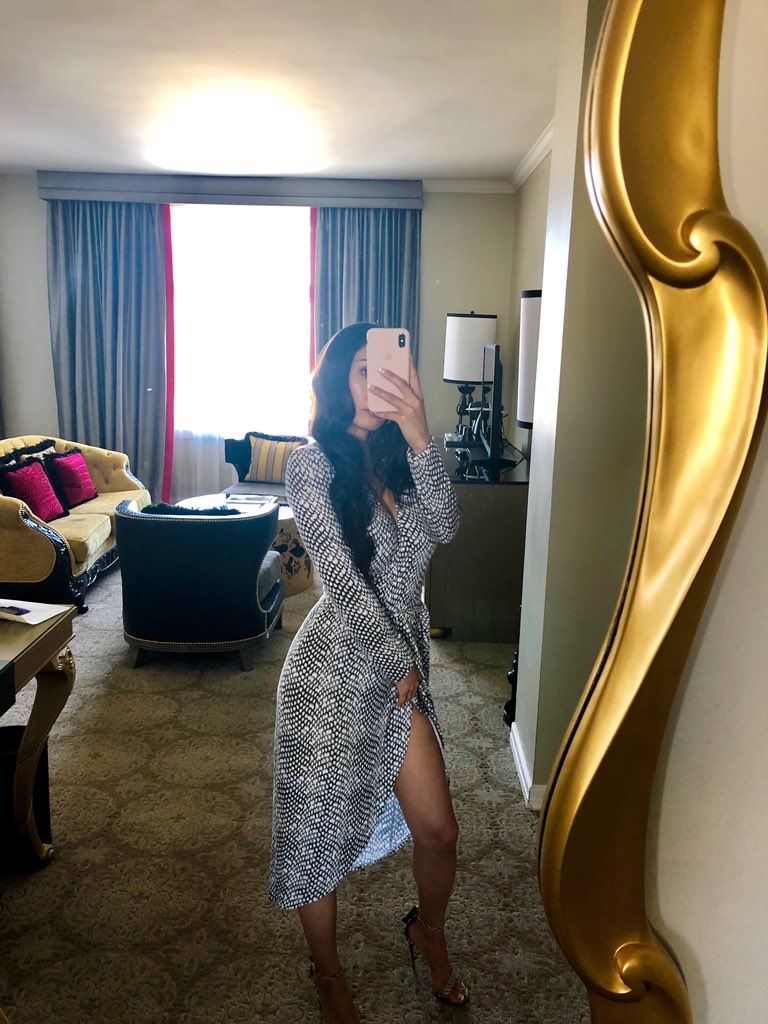 Vanessa Rallonza sultry confident allure